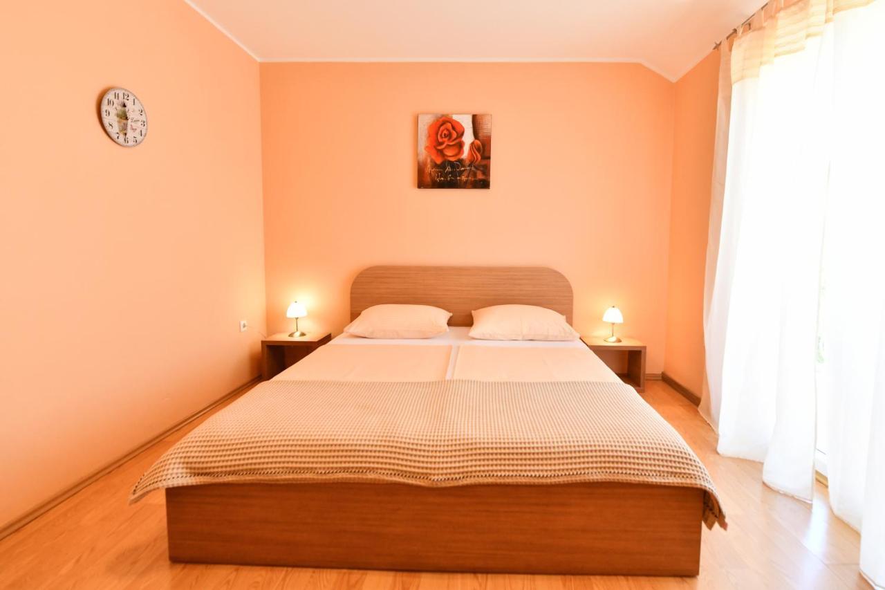 Apartments Villa Miranda ヴォディツェ エクステリア 写真