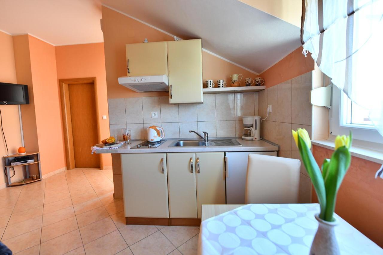 Apartments Villa Miranda ヴォディツェ エクステリア 写真
