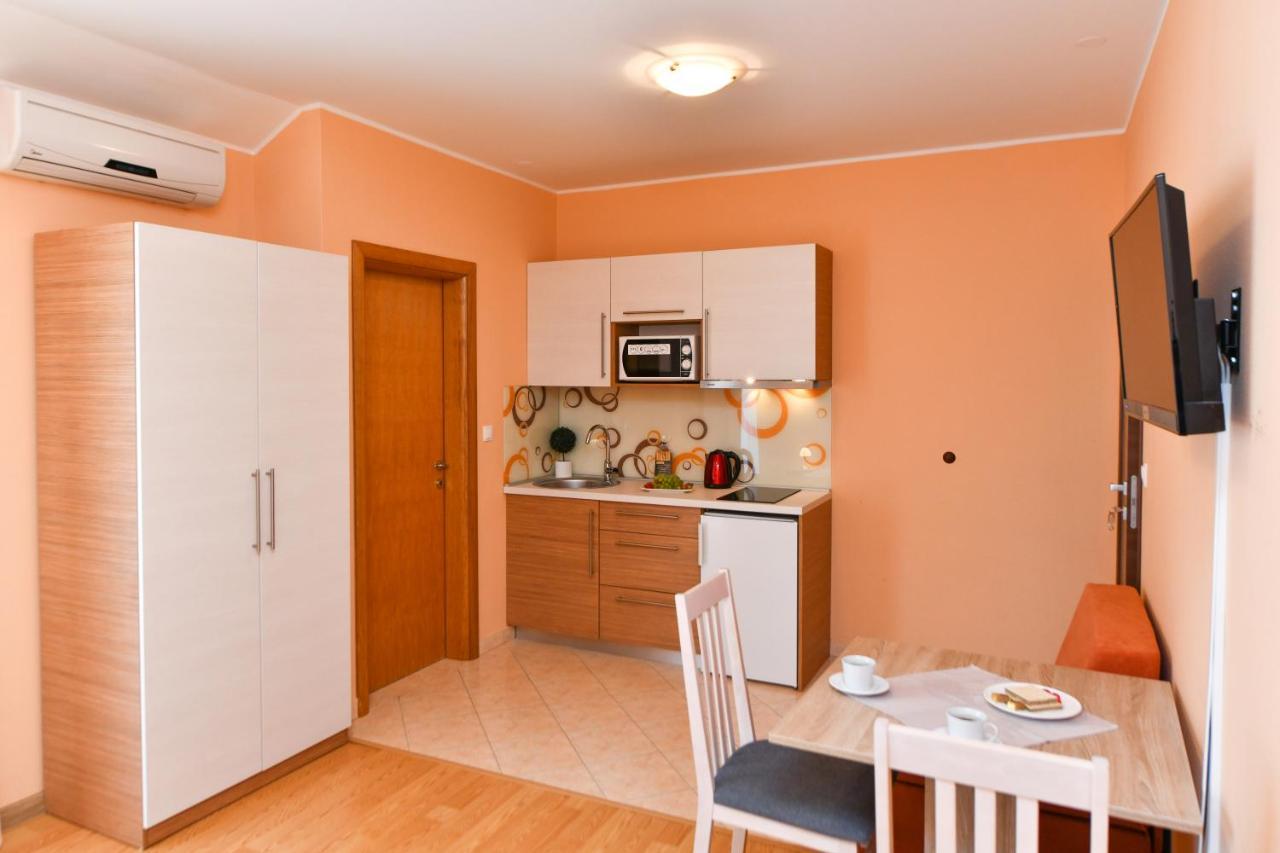 Apartments Villa Miranda ヴォディツェ エクステリア 写真