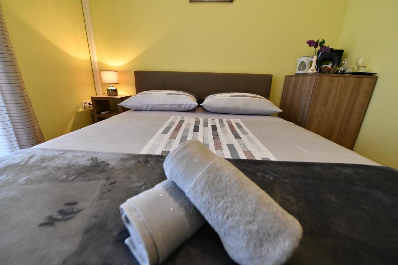 Apartments Villa Miranda ヴォディツェ エクステリア 写真
