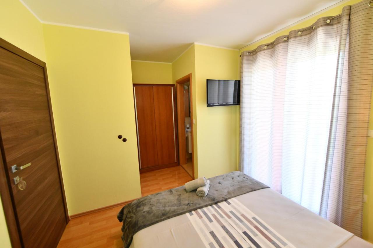 Apartments Villa Miranda ヴォディツェ エクステリア 写真