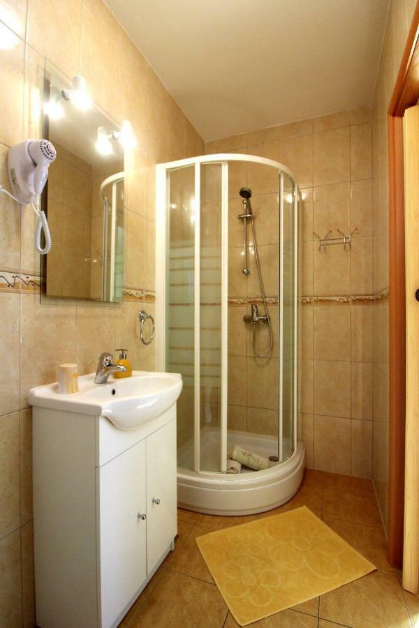 Apartments Villa Miranda ヴォディツェ エクステリア 写真