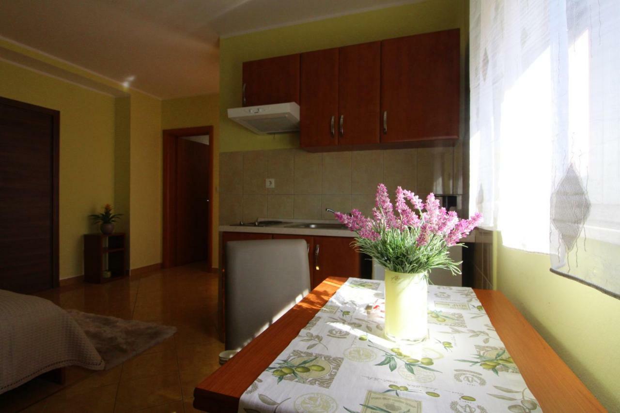 Apartments Villa Miranda ヴォディツェ エクステリア 写真